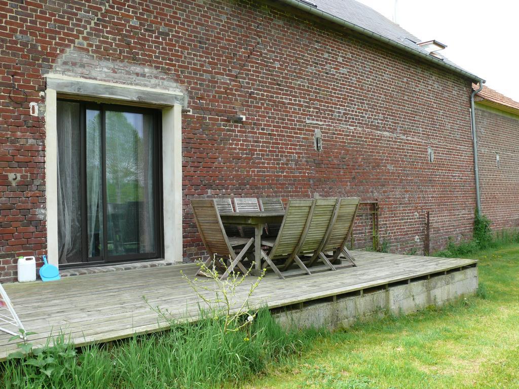 Ferme renel Villa Poses Eksteriør bilde